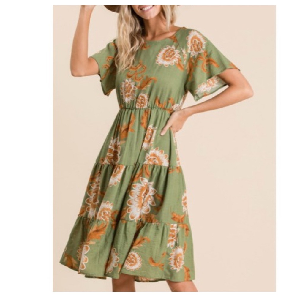 Boho Floral Print Midi Dress - Picture 3 of 8